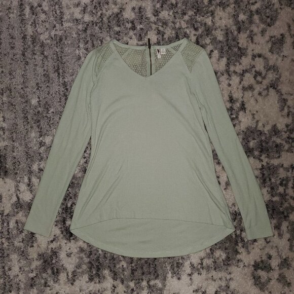 Cato Light Green XS || EUC - Picture 6 of 6